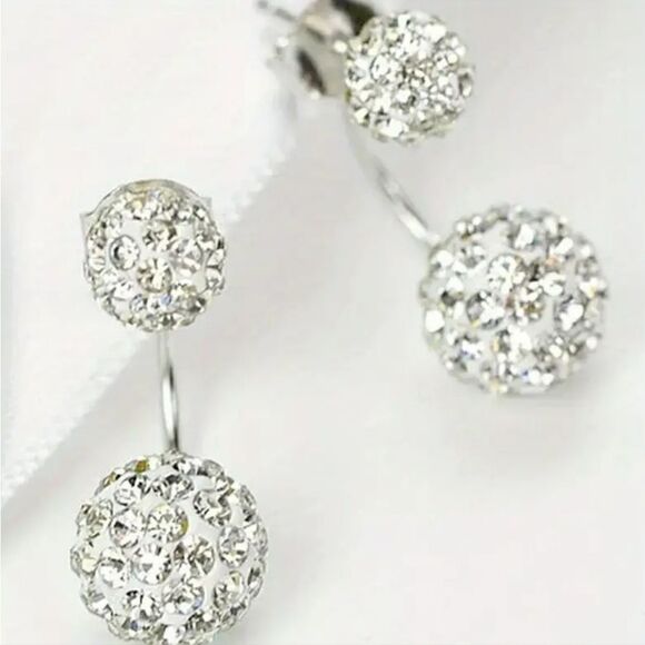 Piercing Style Rhinestone Earrings - Picture 3 of 8